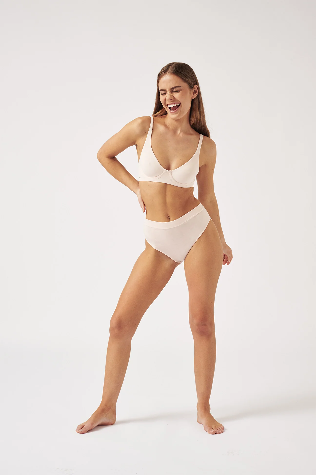 The Plunge Bra - Blush - Image 4